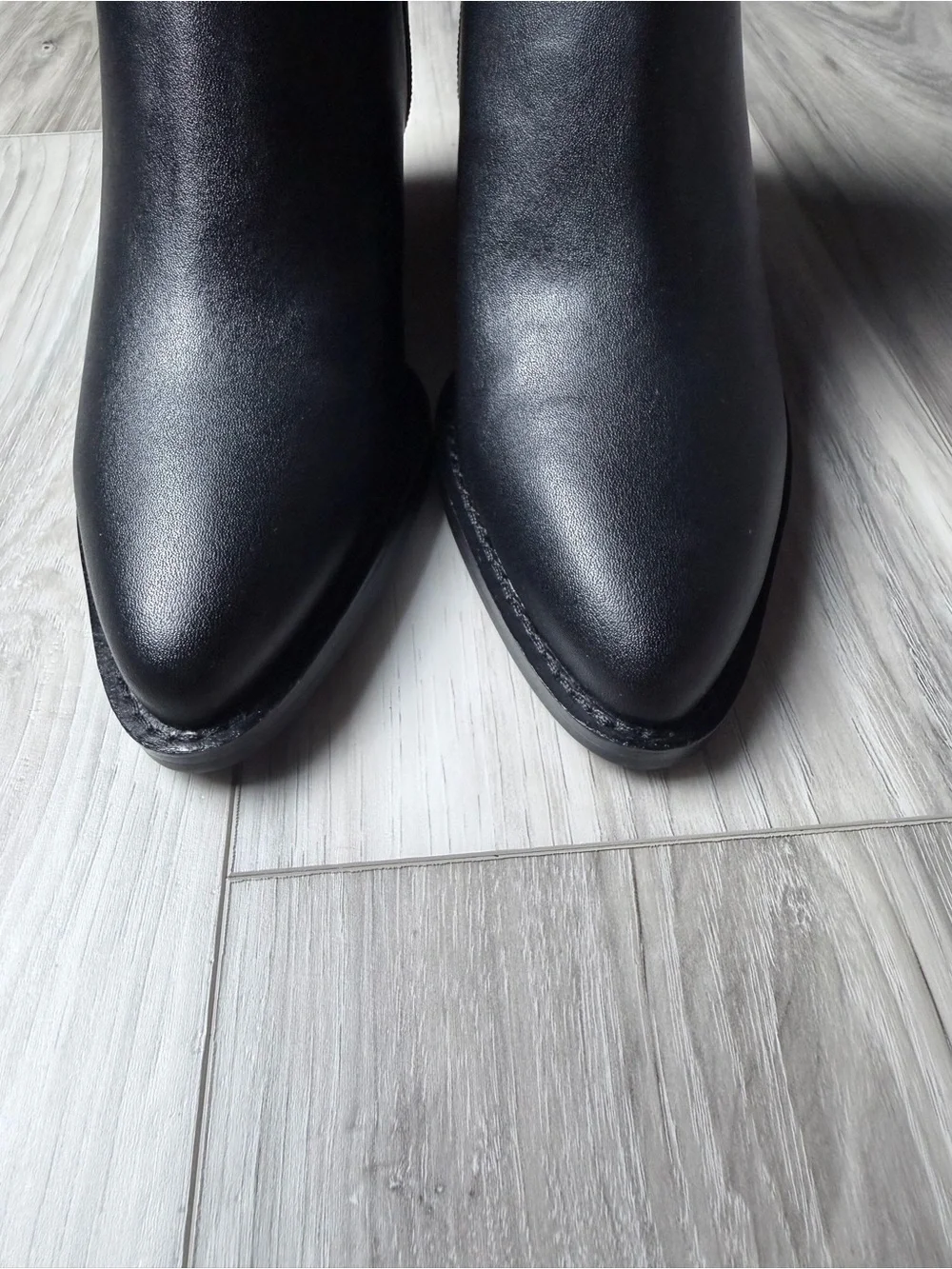Coach Pacey Black Leather Pointed Toe Booties Women’s 7.5 Gold